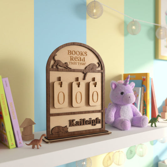 Feline Friends Book Tracker